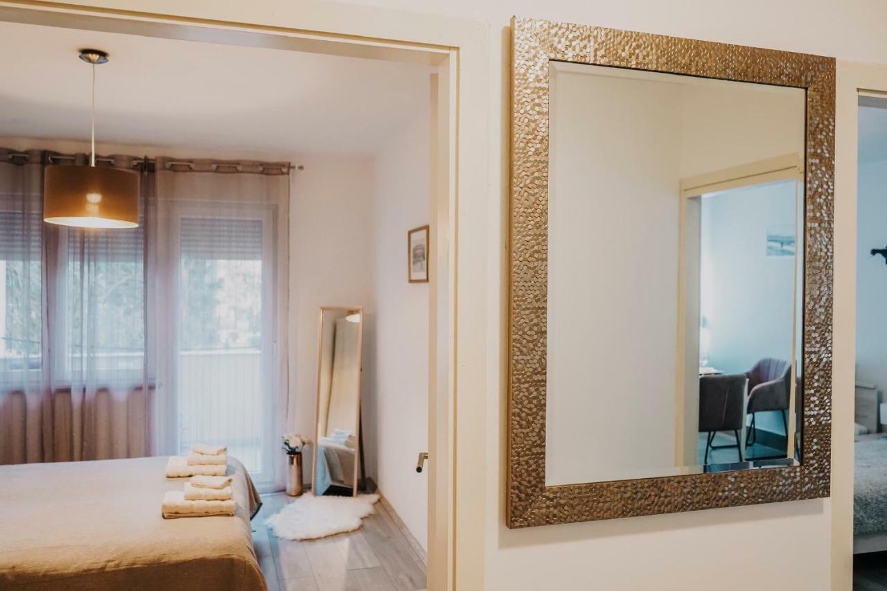 Apartman Bacchus Pula Eksteriør billede